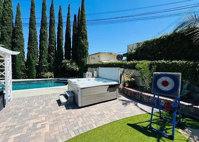 Resort Style Home, Pool/Spa/Game Room Near Disney